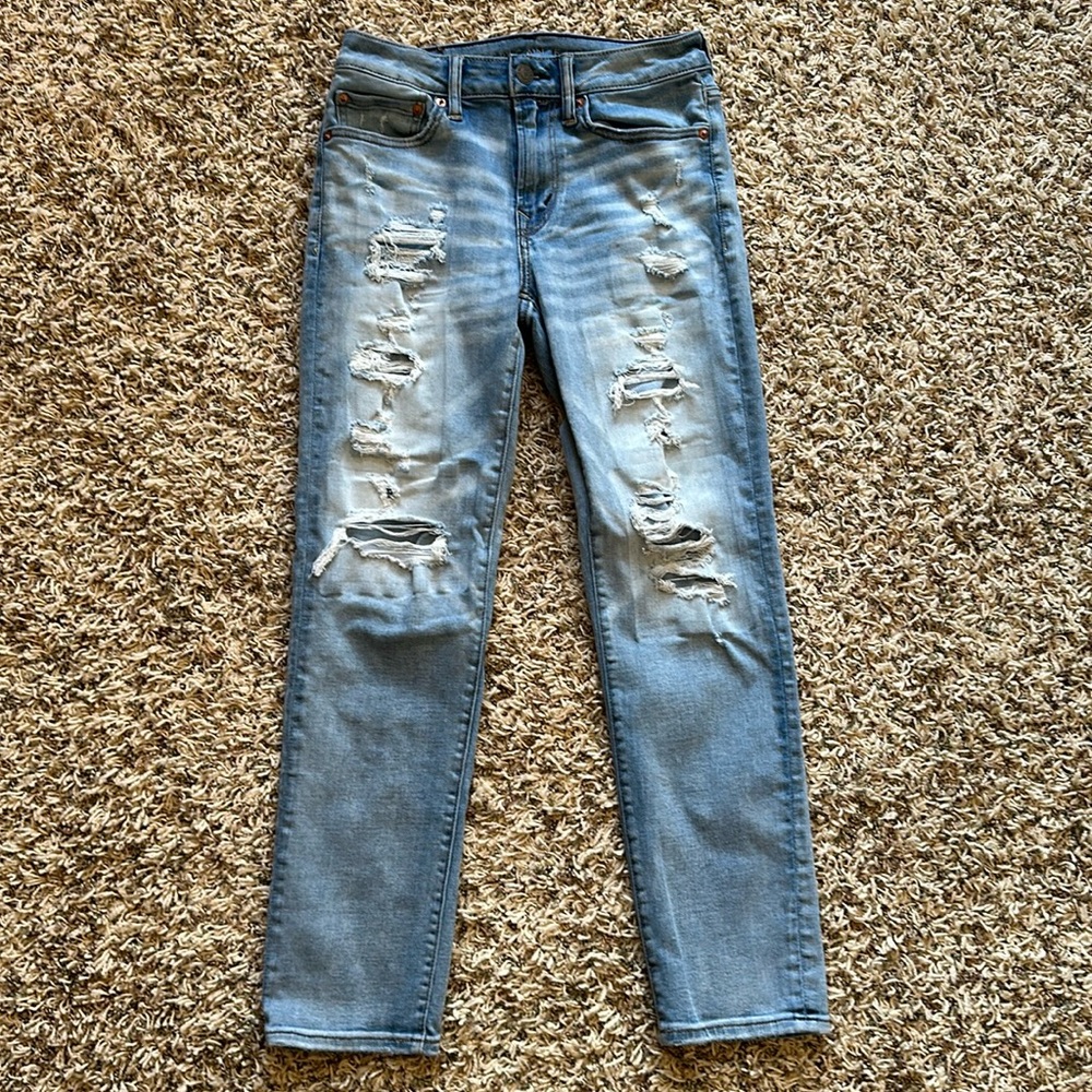 American Eagle Outfitters Distressed Slim Jean